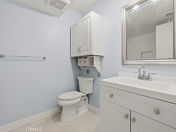 4th image of 652 Sunfish Way