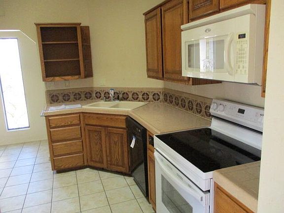 5th image of 7317 Parkwood Dr NW