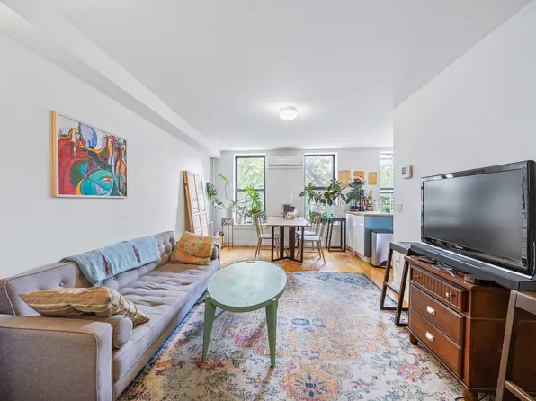 1390 Madison Street image 11 of 21