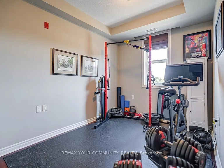 15450 Yonge St #414 — Photo 15