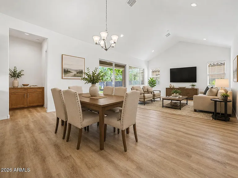 20523 W Rosewood Ln — Photo 4
