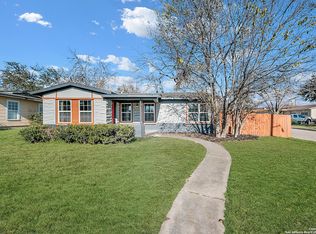 53 Ewing Pl, San Antonio, TX 78201
