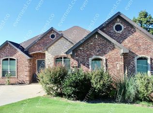 21 Windy Ridge Ct, Maumelle, AR 72113