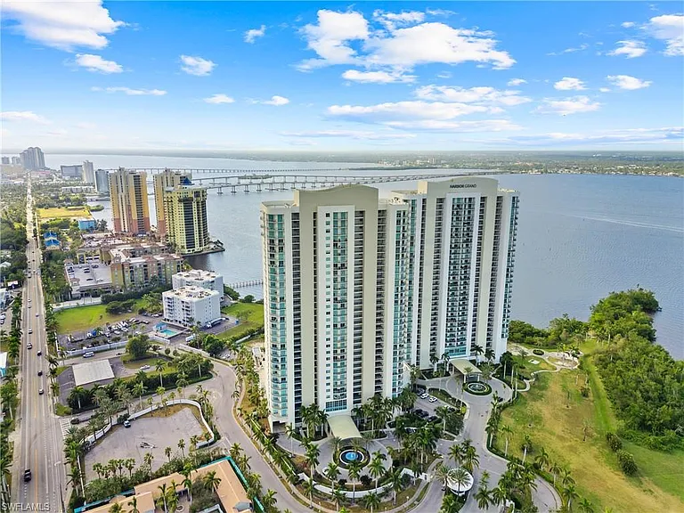 3000 Oasis Grand Blvd #1101 — Photo 25