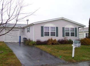 20 Bridgewater Ave, Manahawkin, NJ 08050