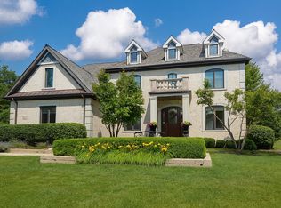 31131 Sage Ct, Libertyville, IL 60048