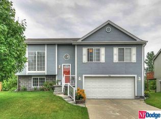 7601 N 76th Ave, Omaha, NE 68122