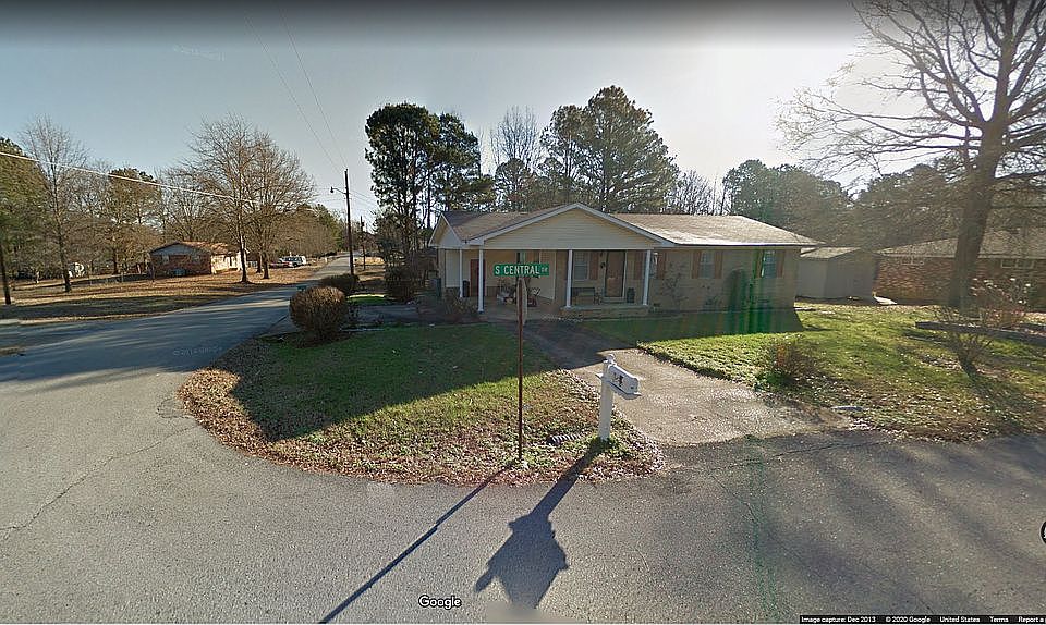 1st image of 106 S Central Dr