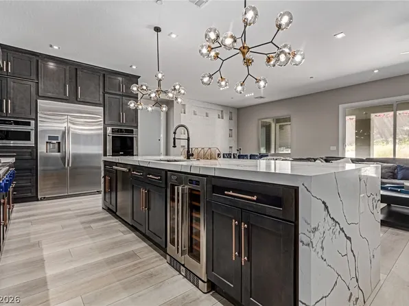 2669 Pioneer Estates Ct, Las Vegas, NV 89117