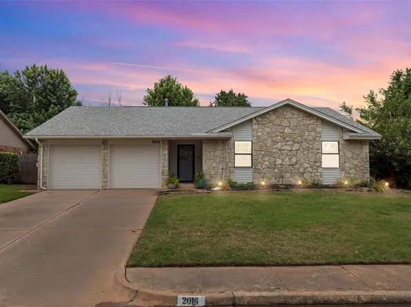 2016 Castle Rock, Edmond, OK 73003