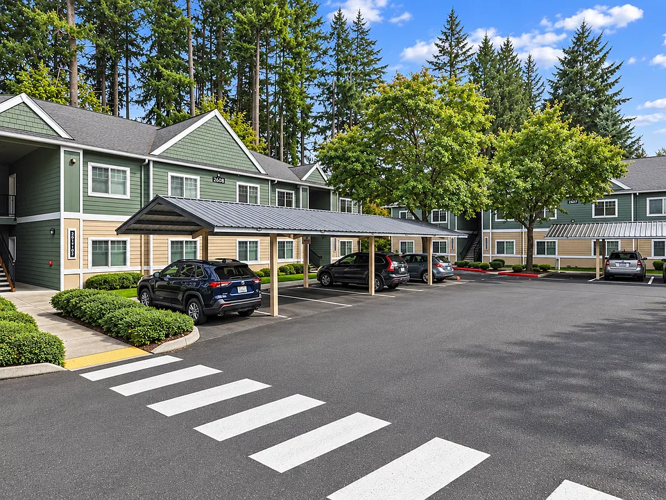 Country Club Villas