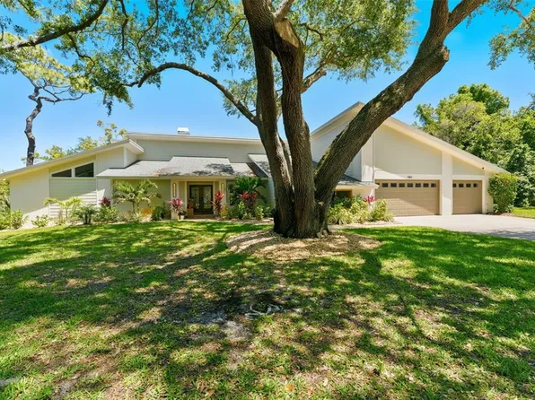 1360 Sago Ct, Dunedin, FL 34698