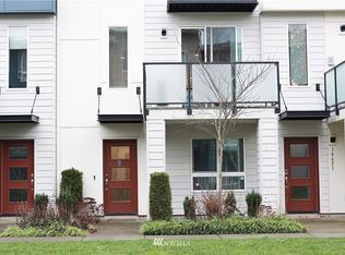 14657 36th Ct NE, Lake Forest Park, WA 98155