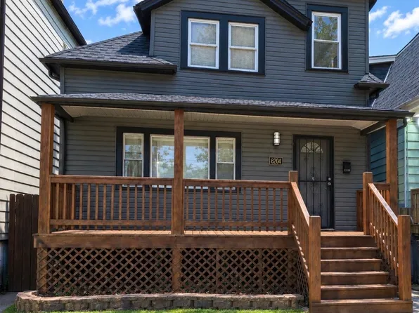 8204 S Muskegon Ave, Chicago, IL 60617