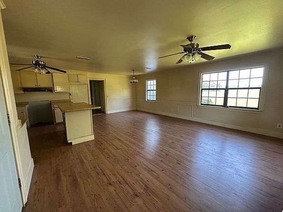 Family Room, Dining Room 