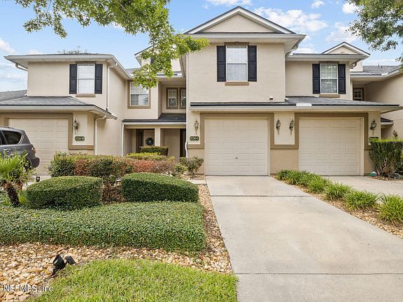 3rd image of 3730 CRESWICK Circle #3