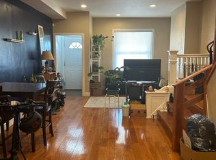 5257 Chestnut St, Philadelphia, PA 19139