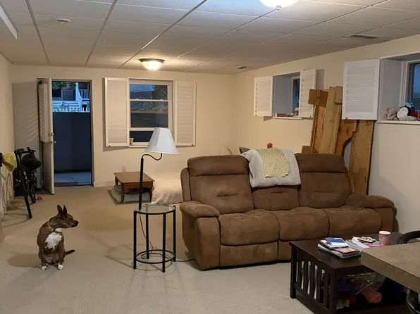 109 Robinson Woods, Charlottesville, VA 22903