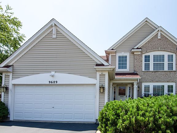 4th image of 9689 Dunhill Dr