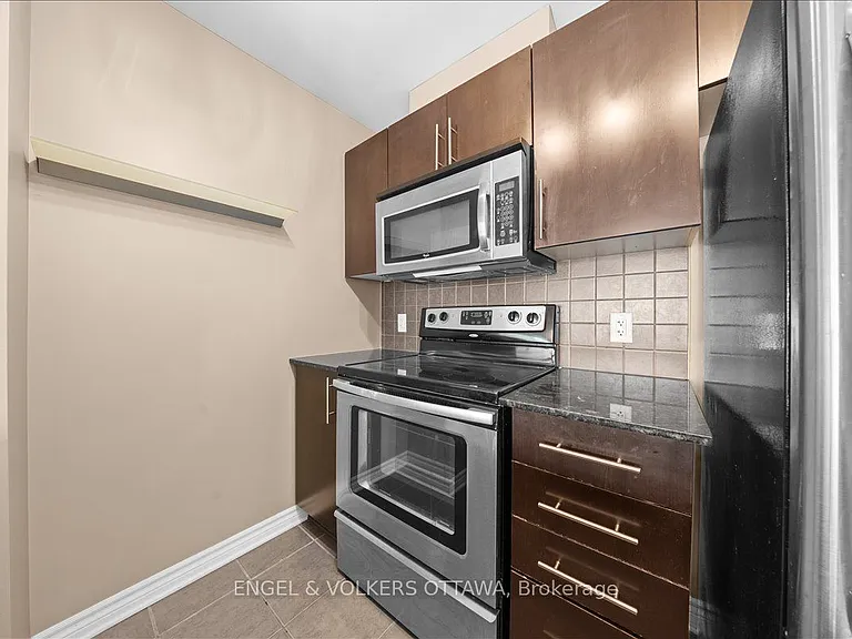 70 Landry St #1903 — Photo 8
