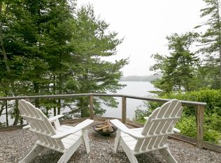 83 Shore Dr, Freeport, ME 04032