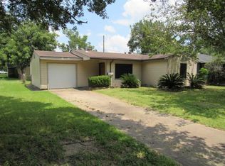 217 Del Monte Dr, Pasadena, TX 77503