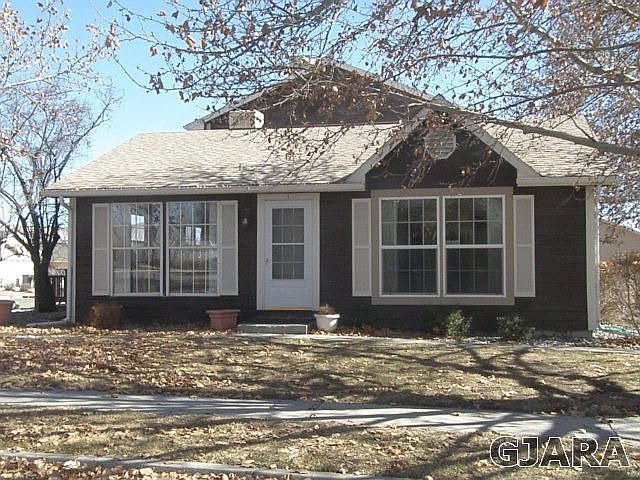 1st image of 590 W Indian Creek Dr