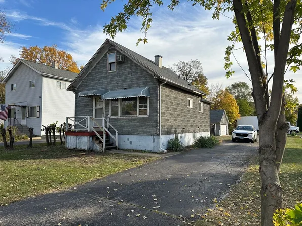 859 John St, Bensenville, IL 60106