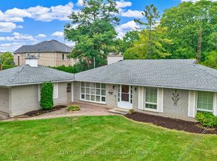 22 Poplar Dr, Richmond Hill, ON L4E 2X6