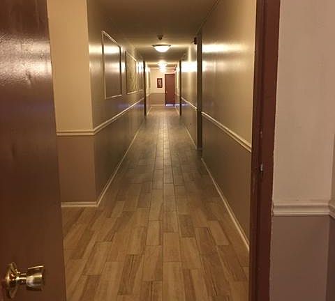 2nd image of 555 Deepwoods Dr #3