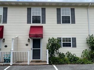 2101 Cherokee Rd, Johnson City, TN 37604