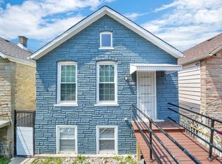 3352 S Leavitt St, Chicago, IL 60608