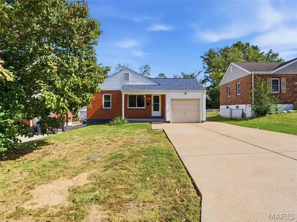 9838 Huntingdon Ln, Saint Louis, MO 63123