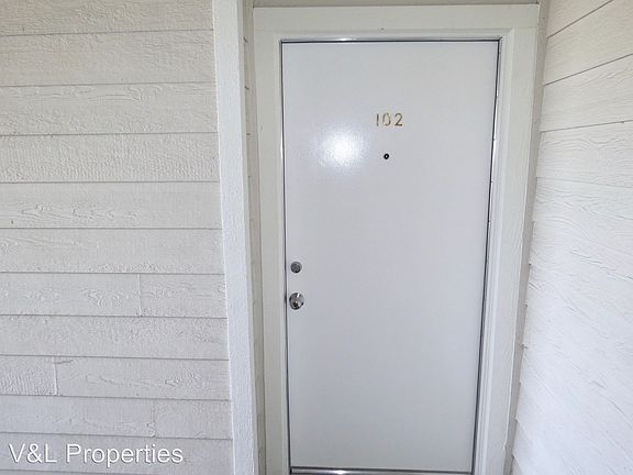 4th image of 12101 Idaho Ave APT 102