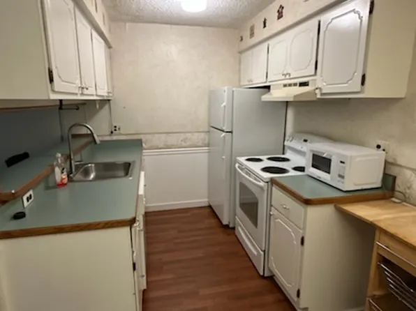 11750 Ina Dr APT R84, Sterling Heights, MI 48312