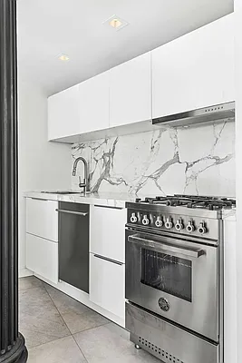 Rented by Compass | media 17