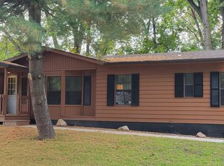 23341 Lee Dr, Lawton, MI