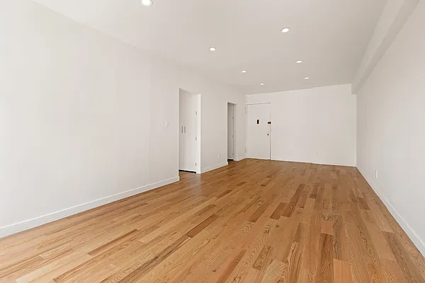 Rented by Compass | media 4