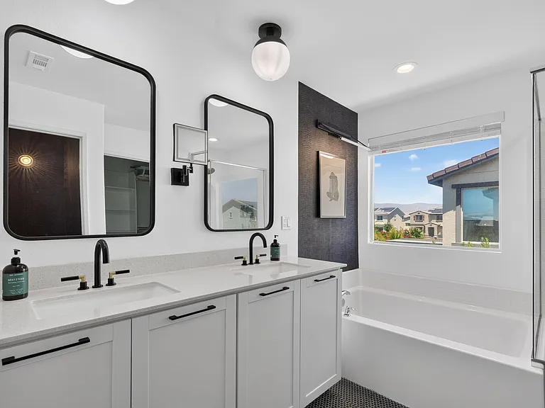 84442 Calle Ysiano — Photo 29