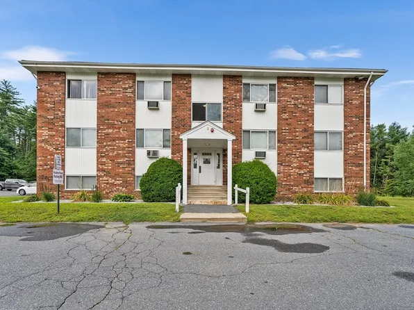 5 Turnpike Rd APT 227, Townsend, MA 01469