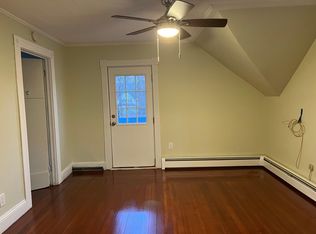 109 Forest Ave FLOOR 2, Cranston, RI 02910
