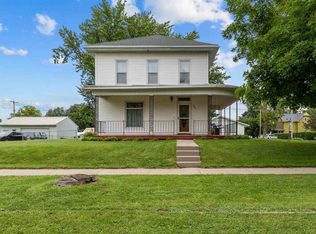 508 E 1st St, Mechanicsville, IA 52306