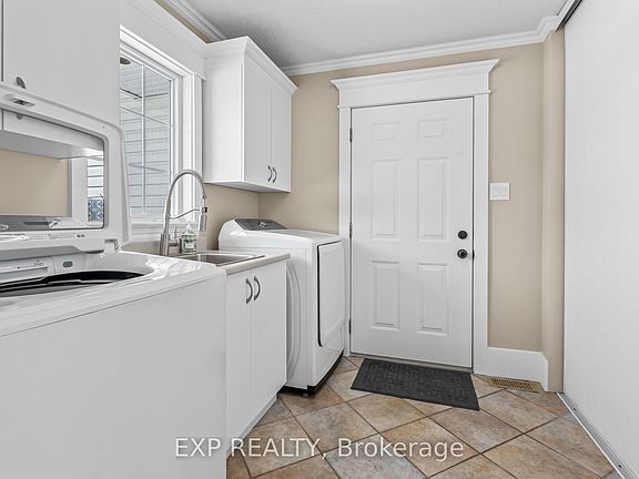 5th image of 1180 Kilmaurs Side Rd