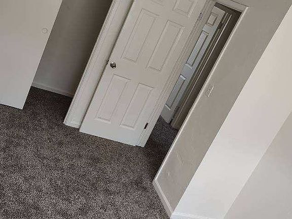 3rd image of 708 El Tejon Ave #C
