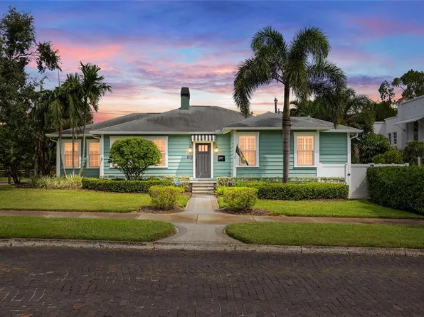 105 25th Ave NE, Saint Petersburg, FL 33704