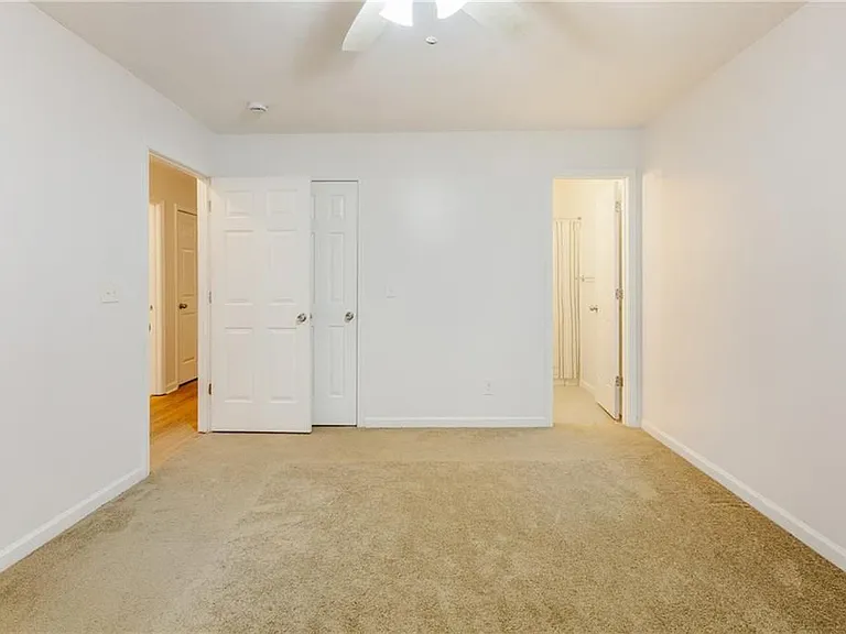 834 Wilson Cir — Photo 15