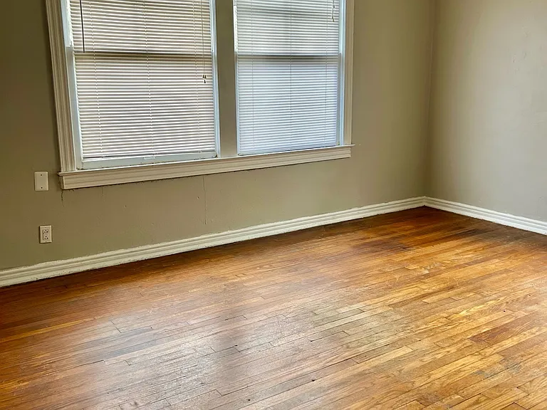 1215 Willow Branch Ave — Photo 23
