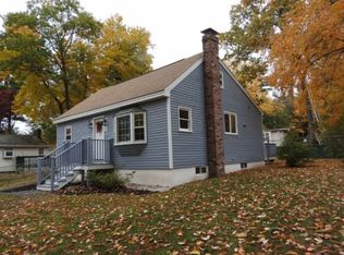 4 Summer St, Sandown, NH 03873