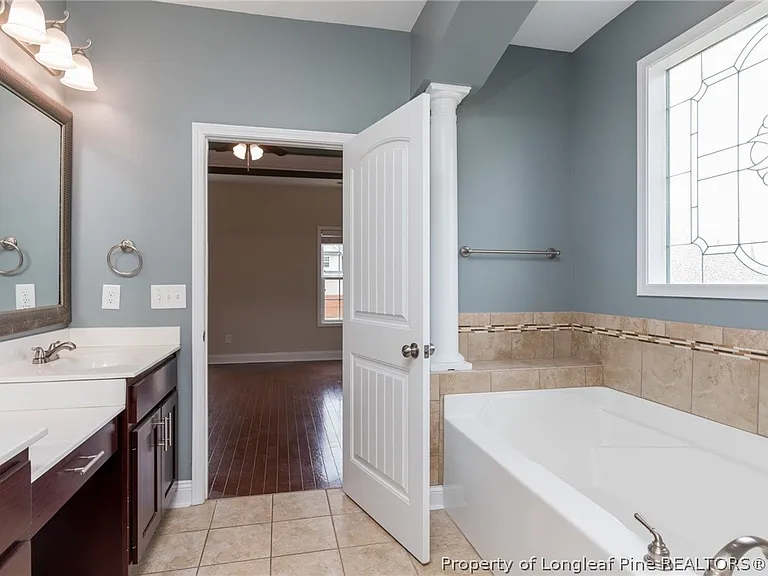 1463 Townsend Rd — Photo 18