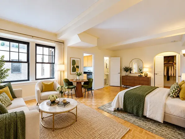 95 Christopher St, New York, NY